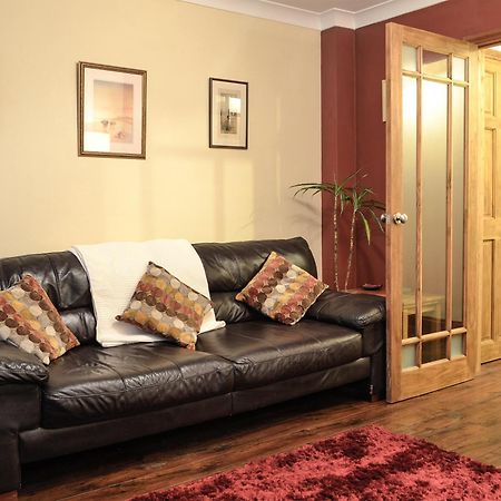 Three Rivers Cottage Pontneddfechan Εξωτερικό φωτογραφία